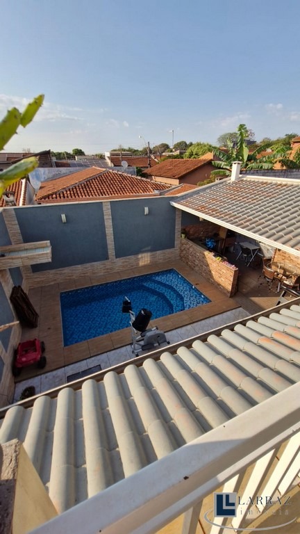 Casa, 3 quartos, 232 m² - Foto 3