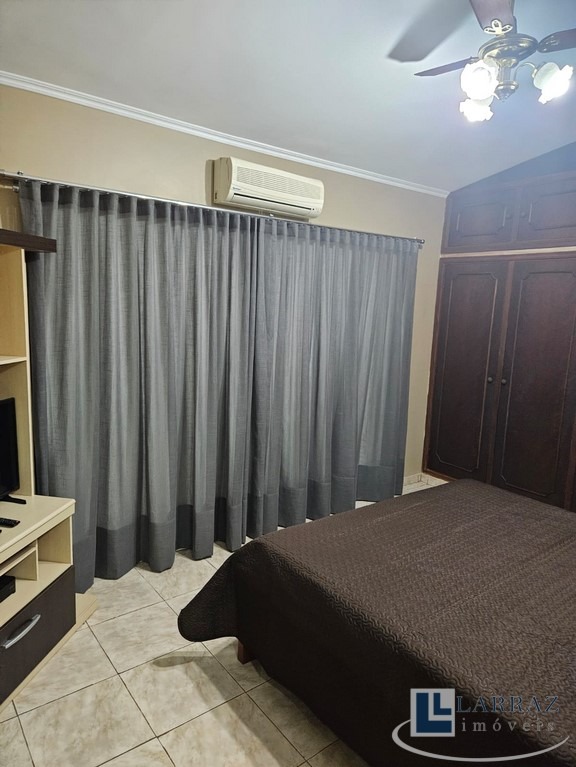 Casa, 3 quartos, 280 m² - Foto 24