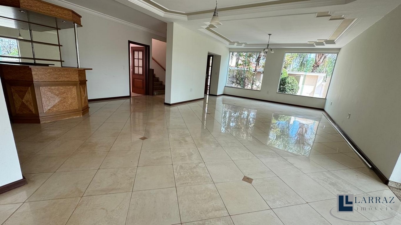 Casa, 5 quartos, 450 m² - Foto 1