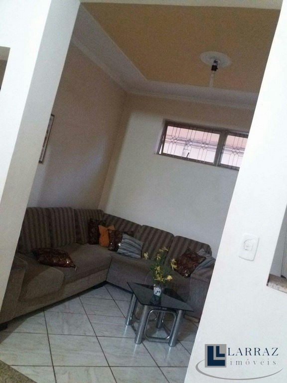 Casa, 3 quartos, 251 m² - Foto 10