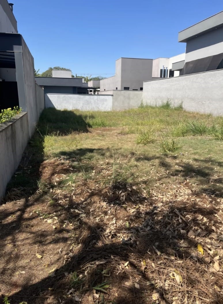Terreno, 300 m² - Foto 1