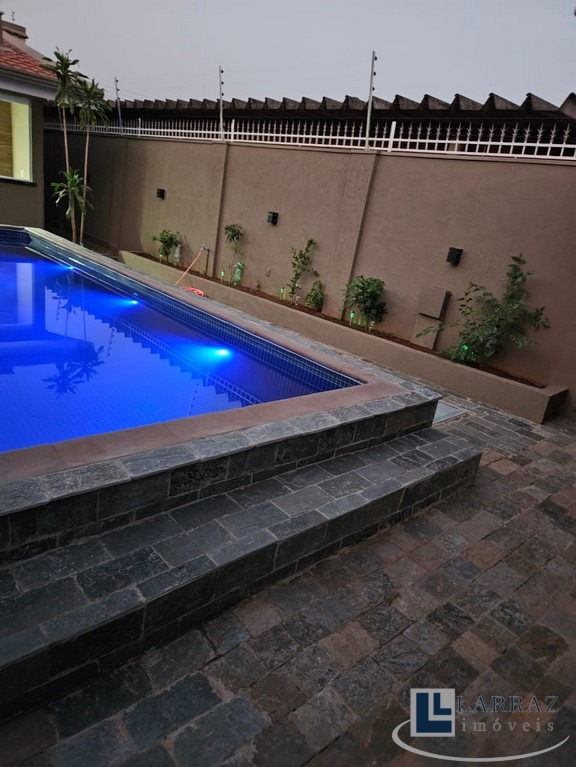 Casa, 3 quartos, 280 m² - Foto 13