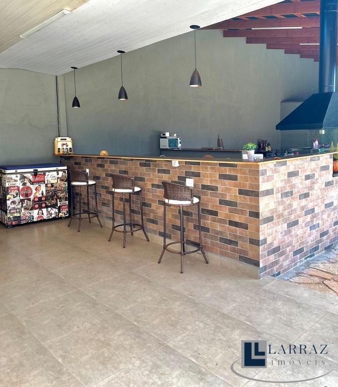 Chácara, 5 quartos, 2800 m² - Foto 1