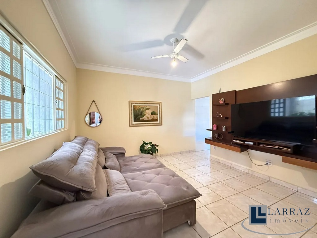 Casa, 2 quartos, 109 m² - Foto 1