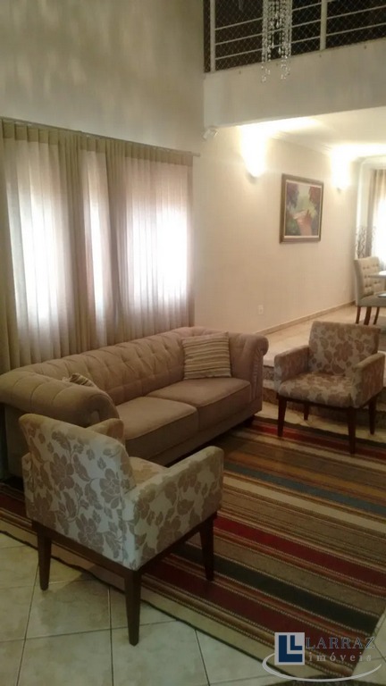 Casa, 3 quartos, 263 m² - Foto 6