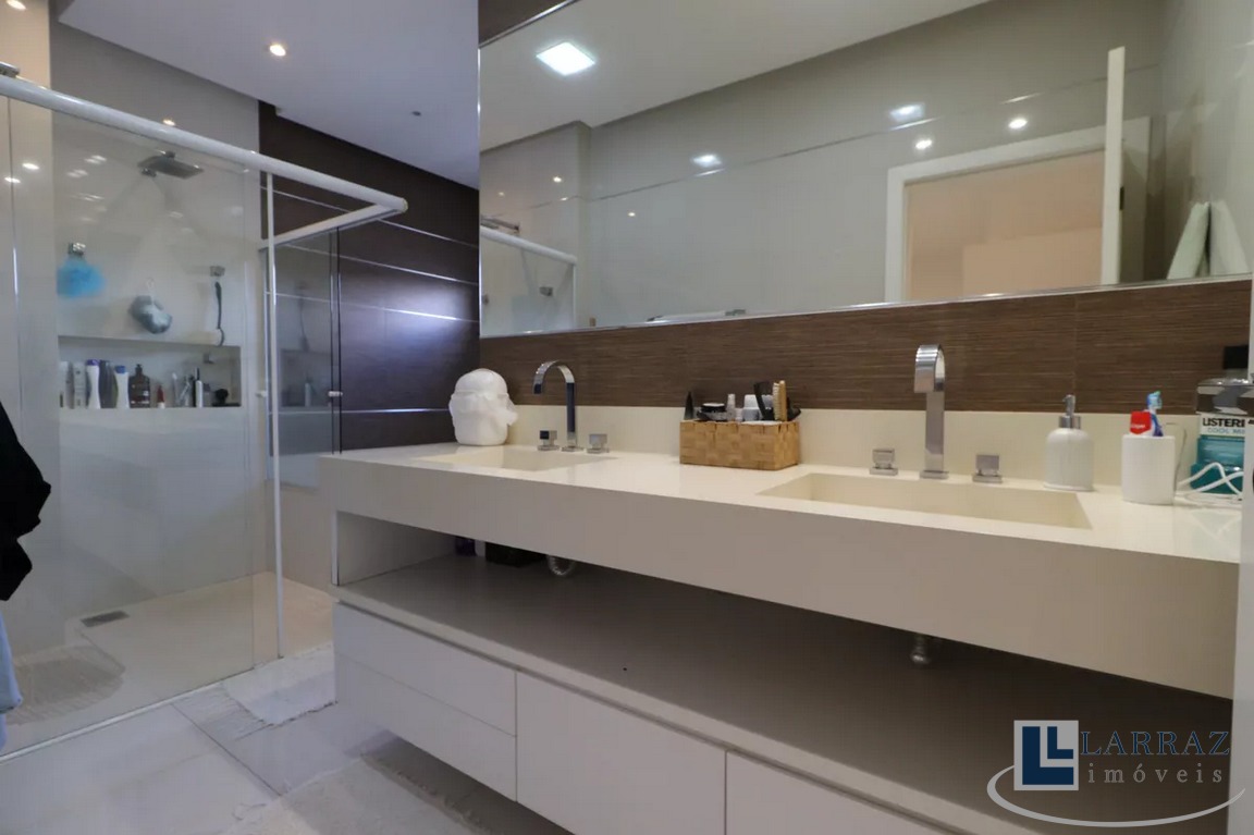 Casa, 4 quartos, 334 m² - Foto 52