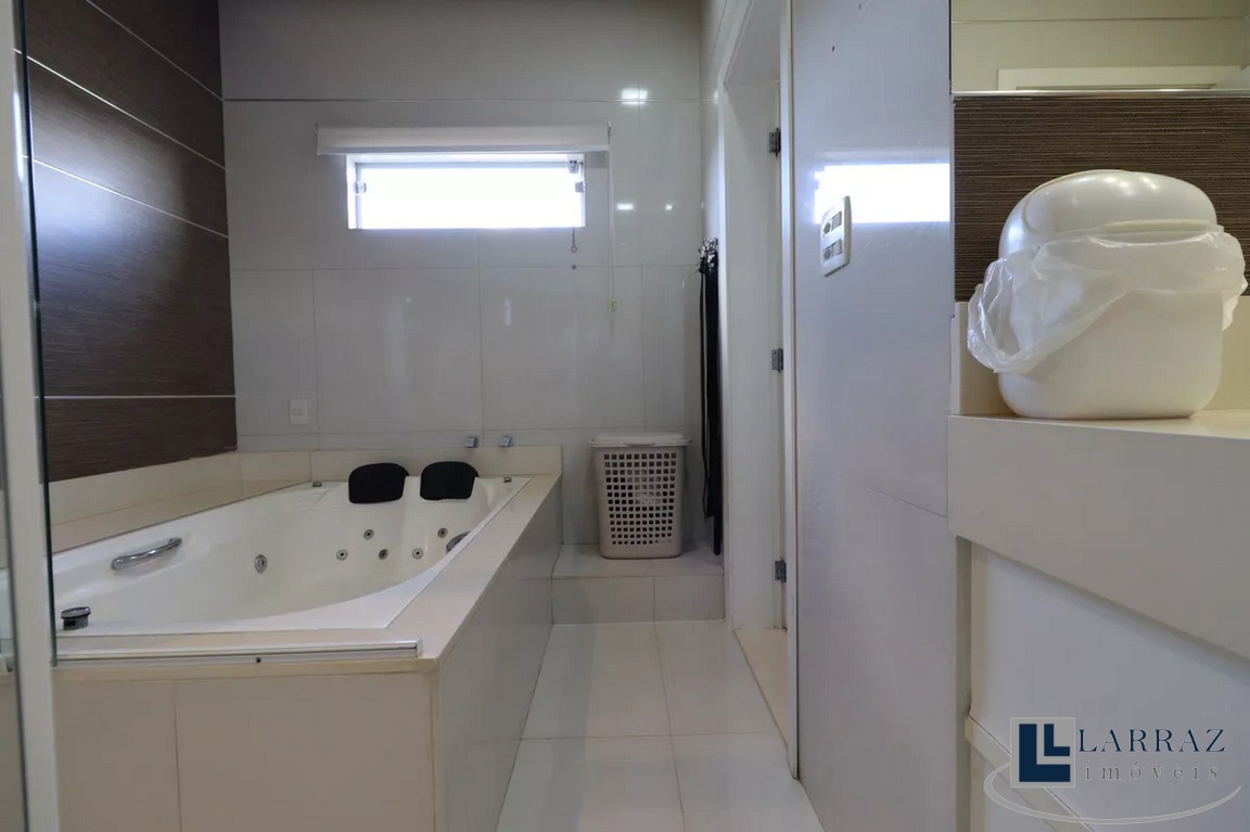 Casa, 4 quartos, 334 m² - Foto 54