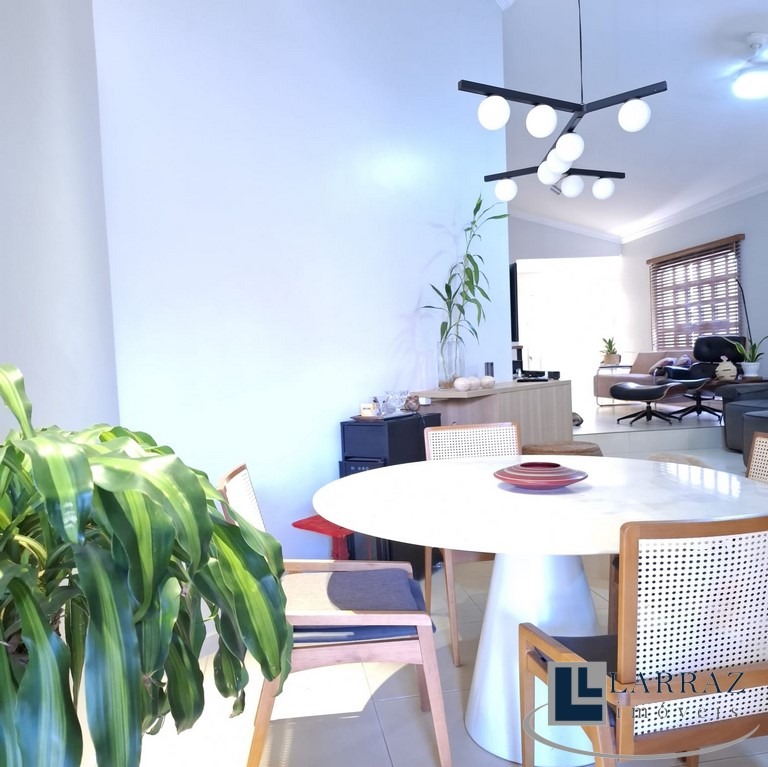 Casa, 3 quartos, 325 m² - Foto 13
