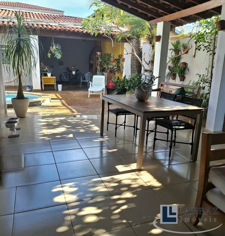 Casa, 3 quartos, 325 m² - Foto 8