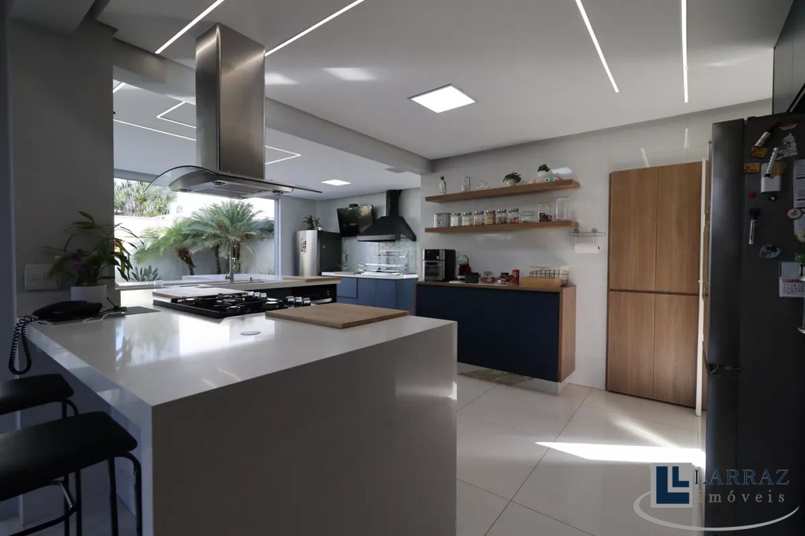 Casa, 4 quartos, 334 m² - Foto 20