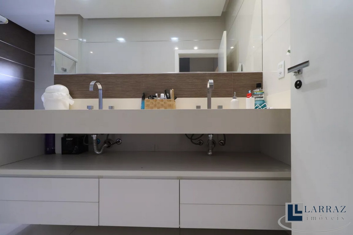 Casa, 4 quartos, 334 m² - Foto 35