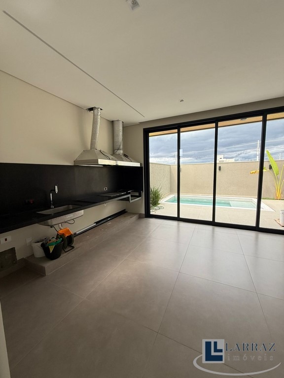 Casa, 3 quartos, 180 m² - Foto 1