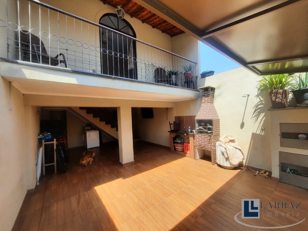 Casa, 3 quartos, 128 m² - Foto 1
