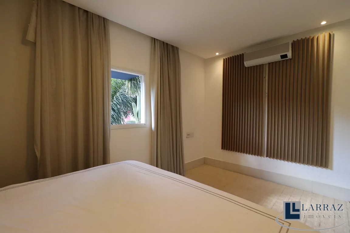 Casa, 4 quartos, 334 m² - Foto 32