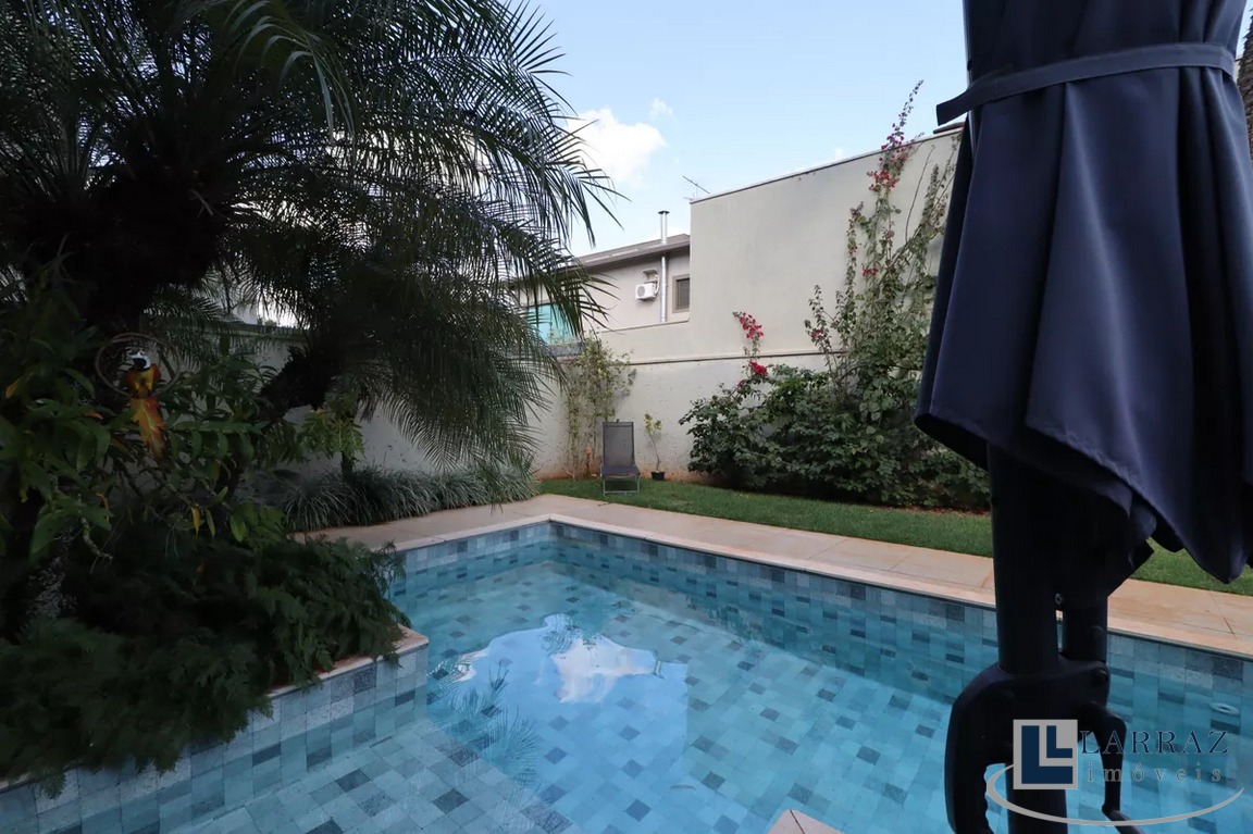 Casa, 4 quartos, 334 m² - Foto 4