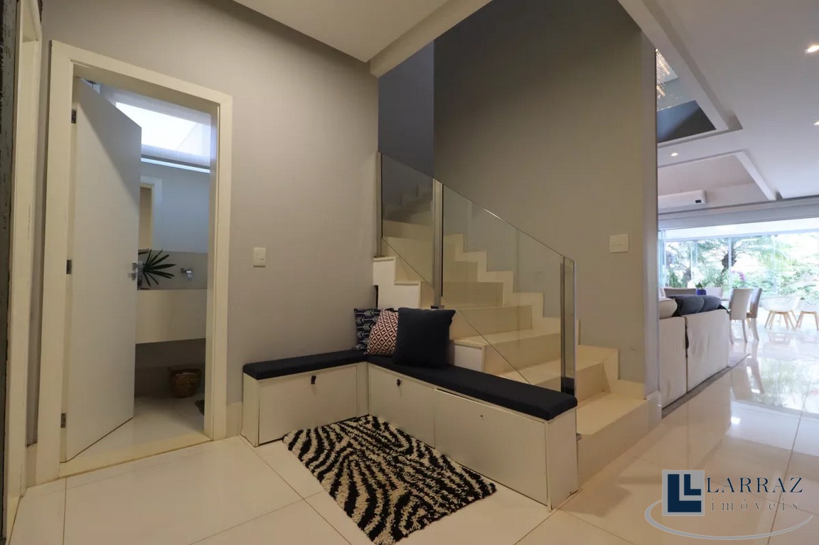 Casa, 4 quartos, 334 m² - Foto 19