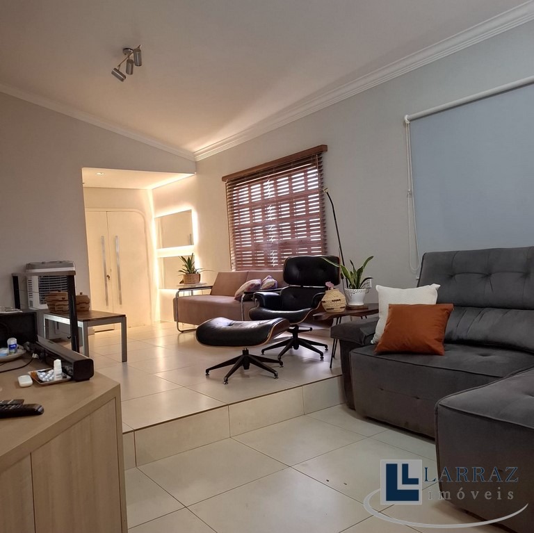 Casa, 3 quartos, 325 m² - Foto 18