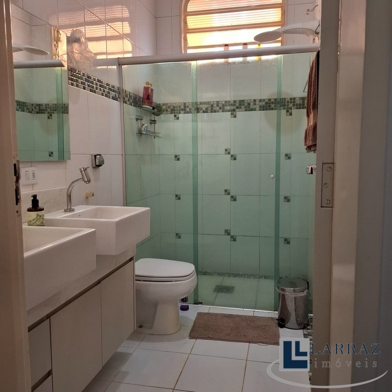 Casa, 3 quartos, 325 m² - Foto 30