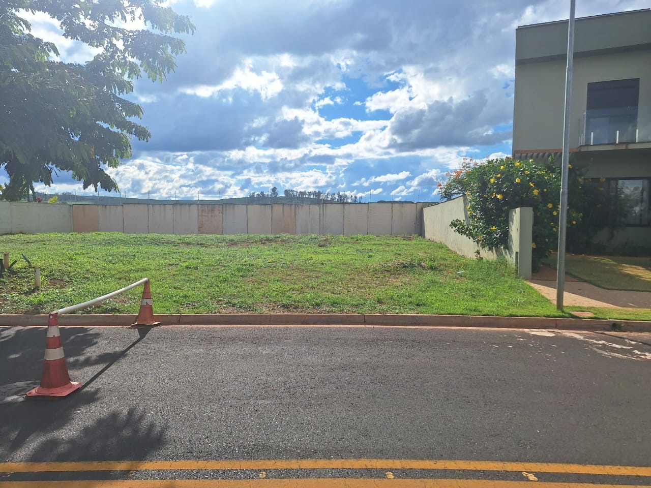 Terreno, 369 m² - Foto 1