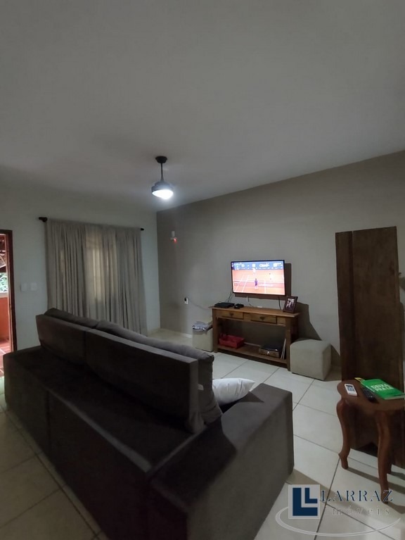 Casa, 4 quartos, 293 m² - Foto 3