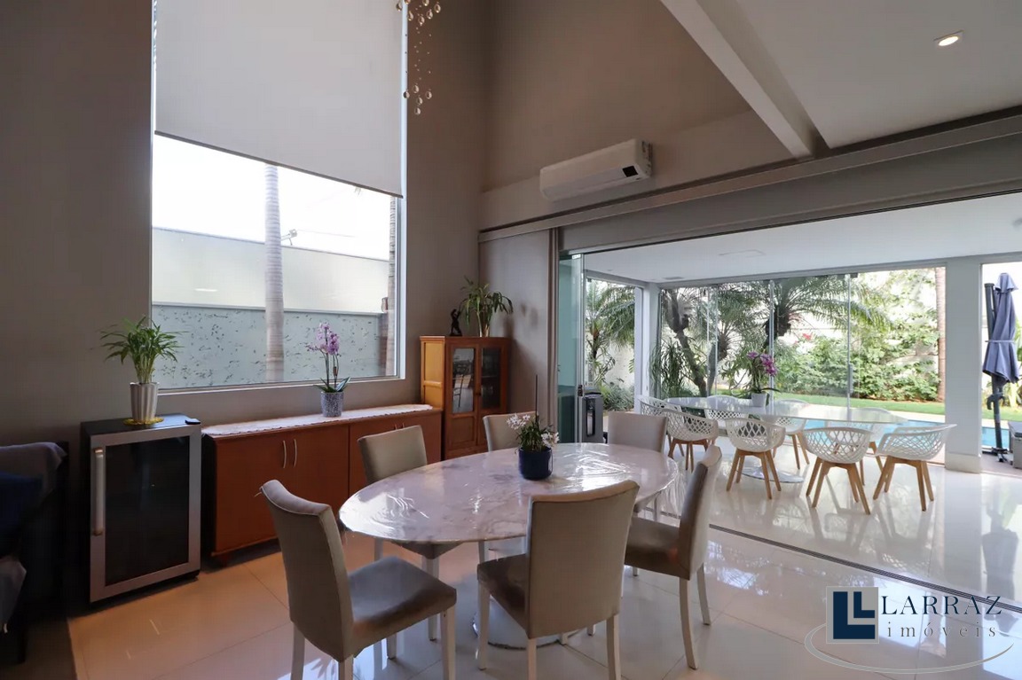 Casa, 4 quartos, 334 m² - Foto 13