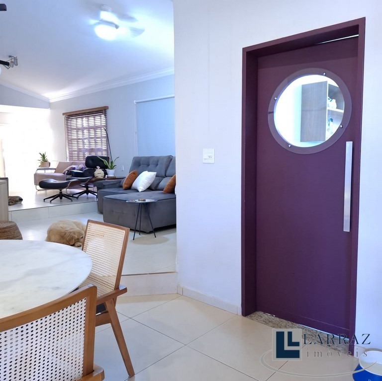 Casa, 3 quartos, 325 m² - Foto 12