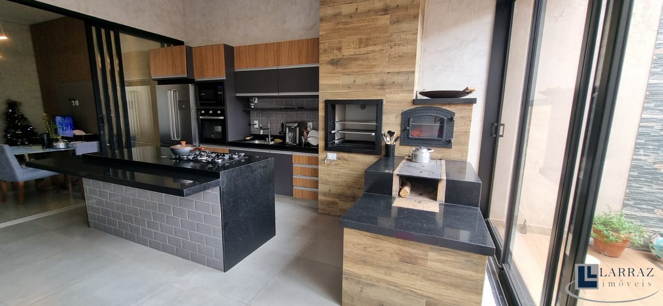 Casa, 3 quartos, 166 m² - Foto 1