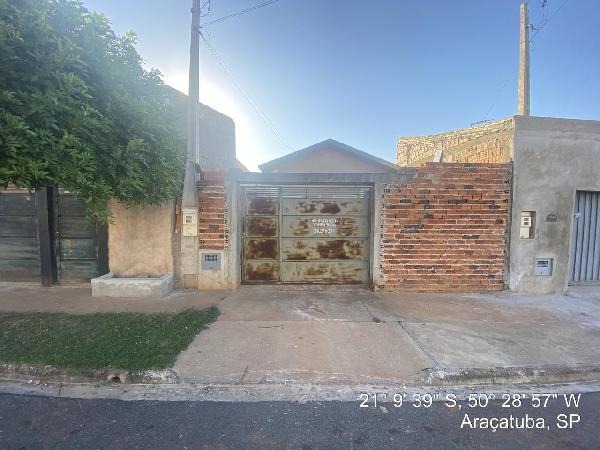 Casa, 2 quartos, 44 m² - Foto 1