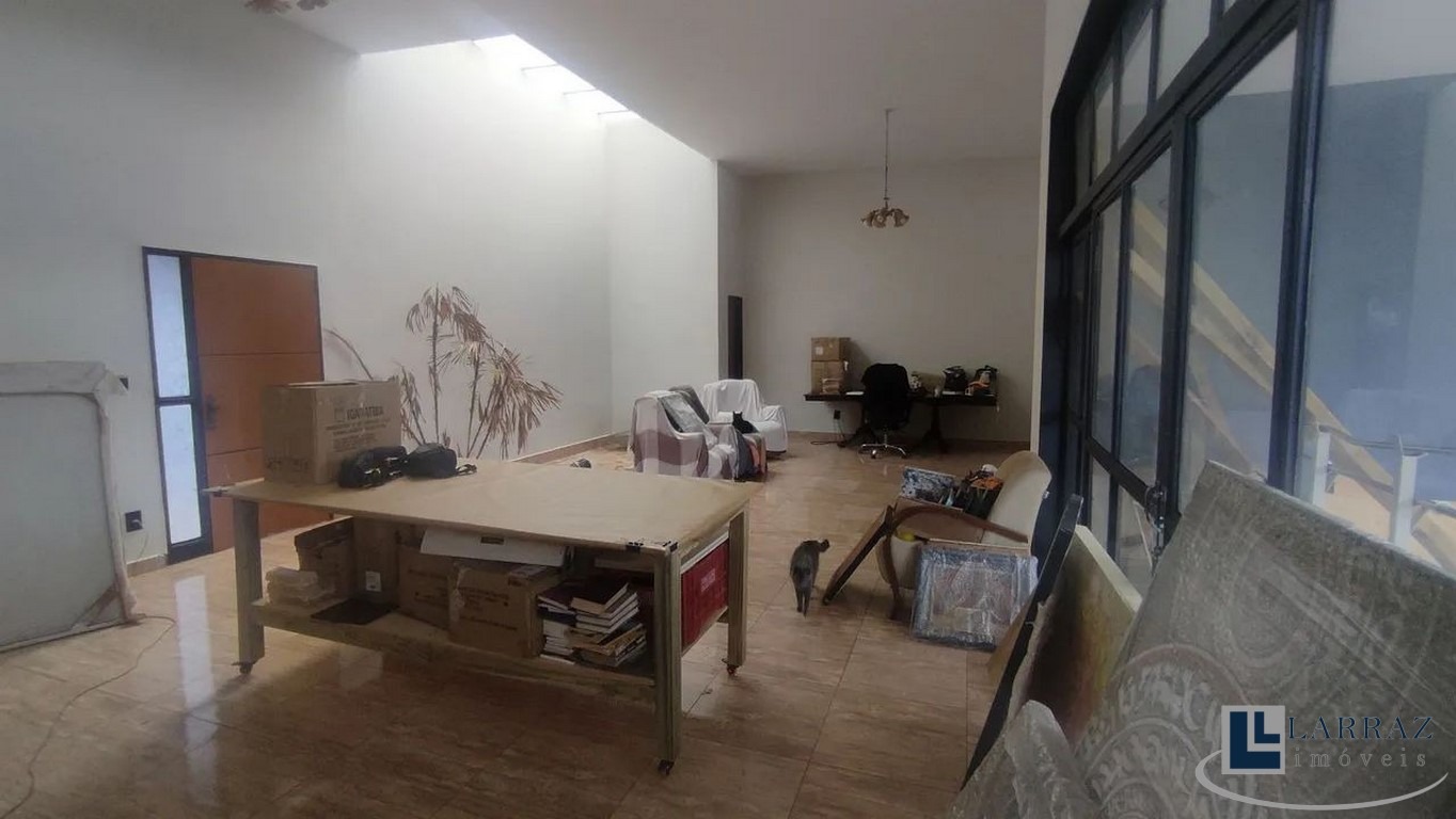 Casa, 5 quartos, 325 m² - Foto 3