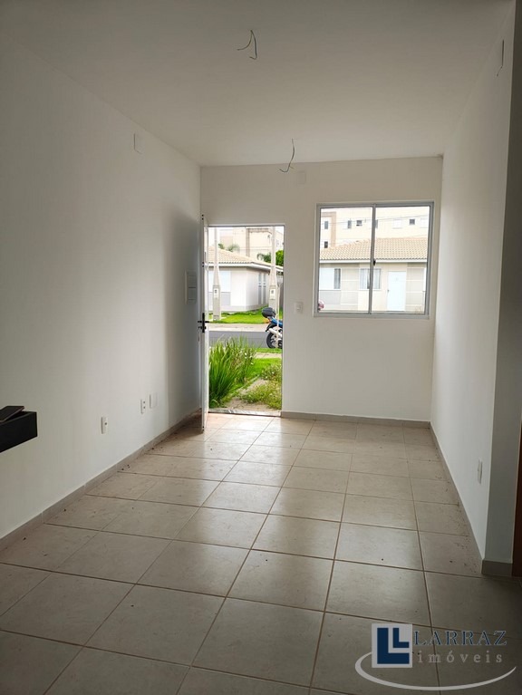 Casa, 2 quartos, 48 m² - Foto 2
