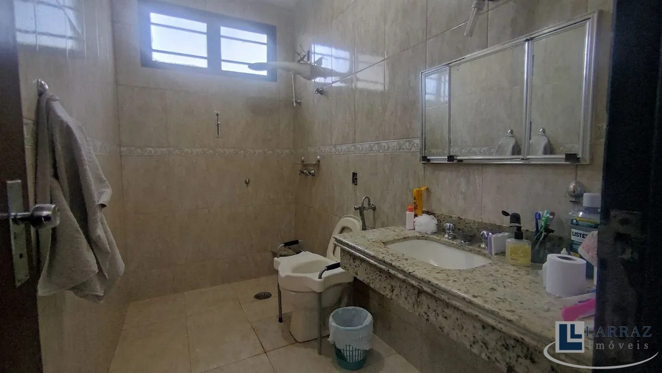 Casa, 5 quartos, 325 m² - Foto 13