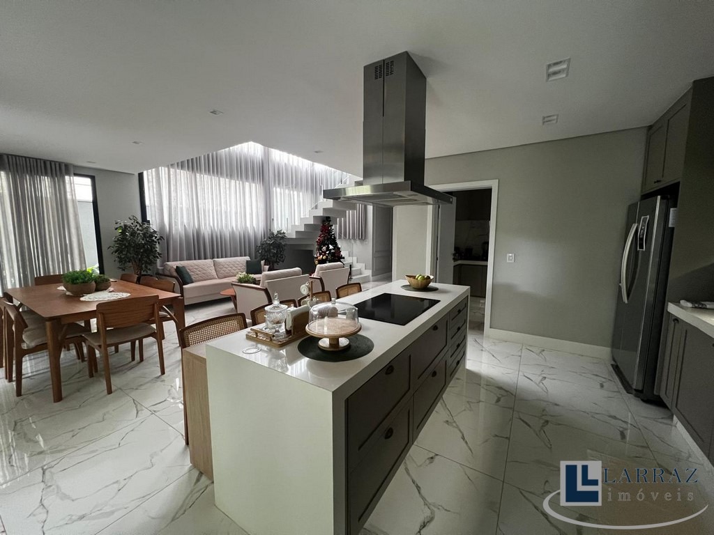 Casa, 3 quartos, 300 m² - Foto 18