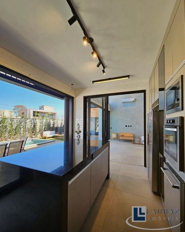 Casa, 4 quartos, 319 m² - Foto 8