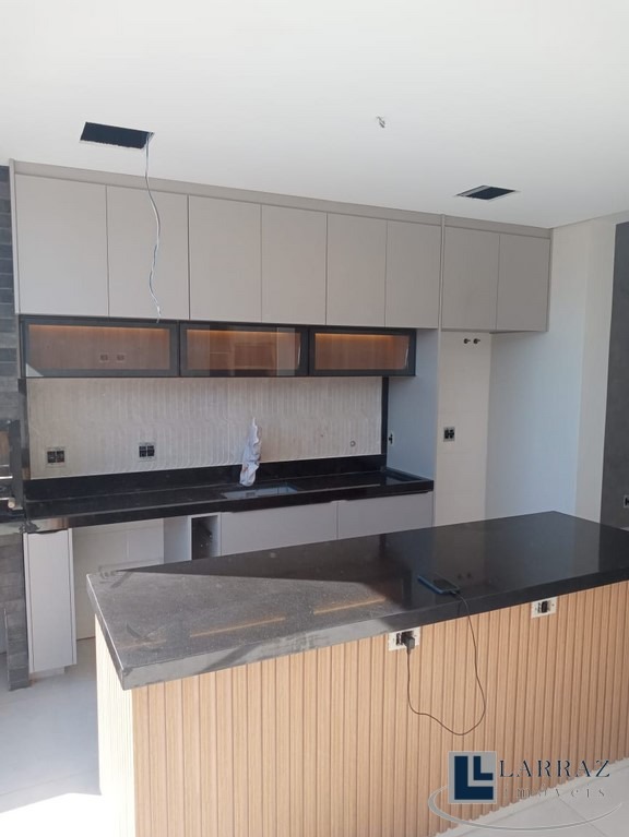 Casa, 3 quartos, 156 m² - Foto 2