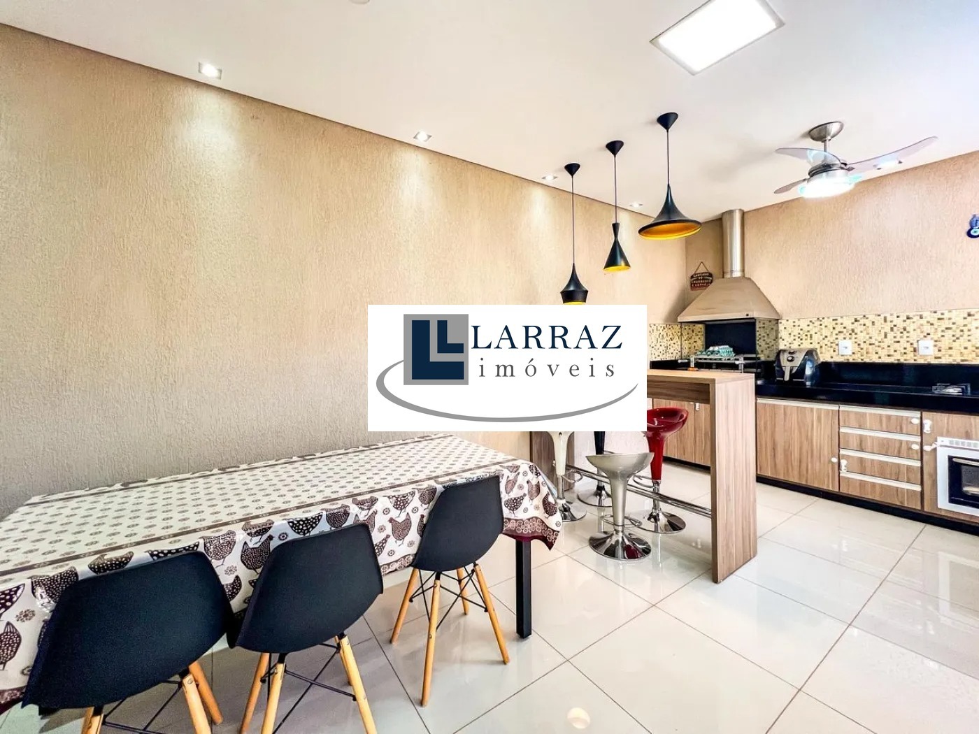 Casa, 3 quartos, 150 m² - Foto 1