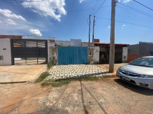 Casa, 2 quartos, 69 m² - Foto 1