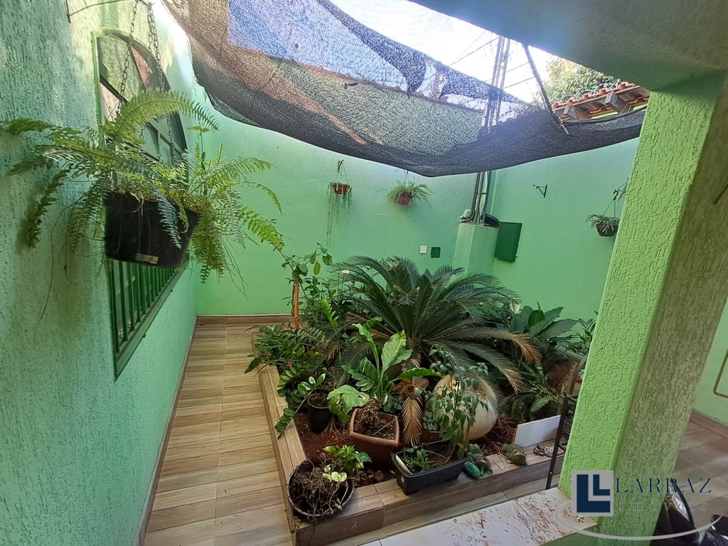 Casa, 2 quartos, 117 m² - Foto 1