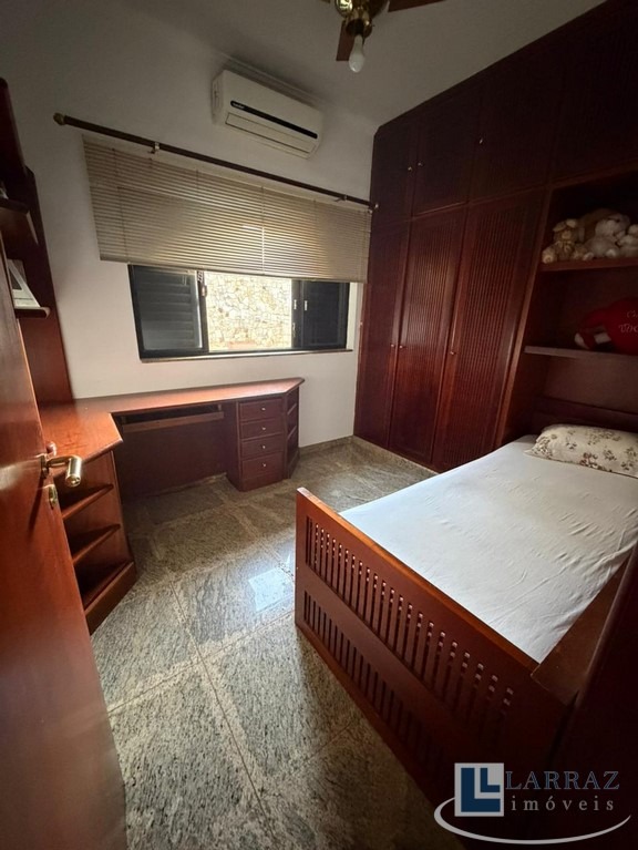 Casa, 3 quartos, 260 m² - Foto 16