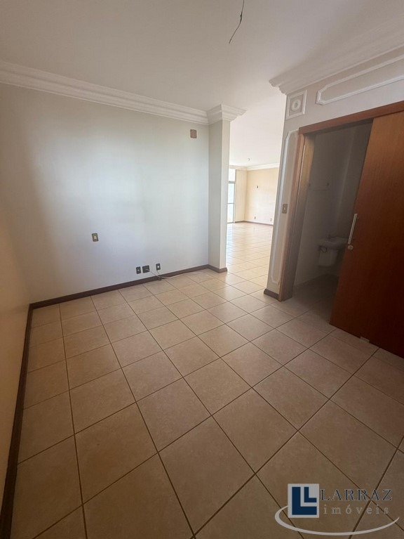Apartamento, 3 quartos, 210 m² - Foto 12