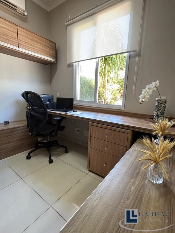 Casa, 3 quartos, 280 m² - Foto 13