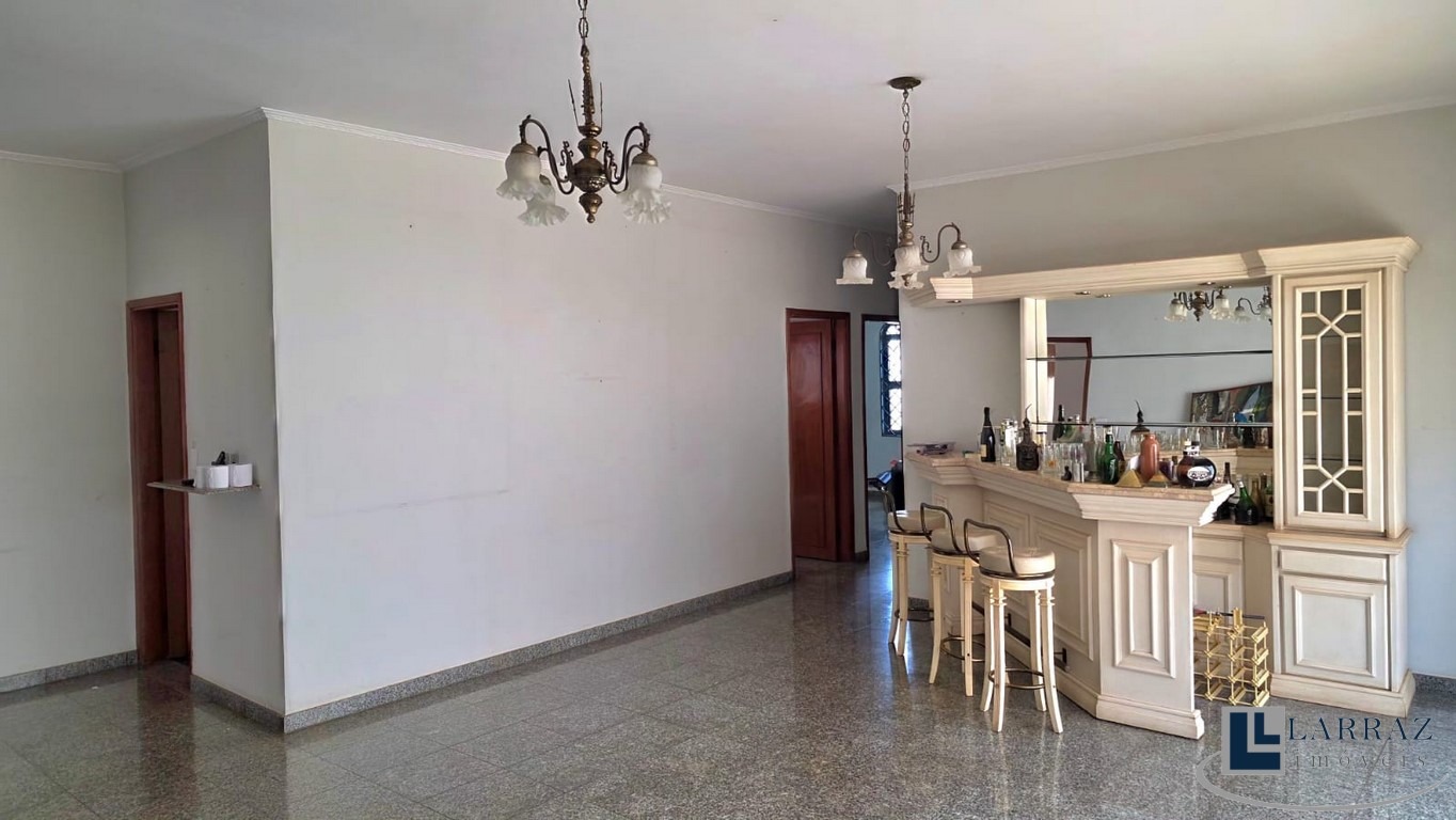 Casa, 3 quartos, 320 m² - Foto 19