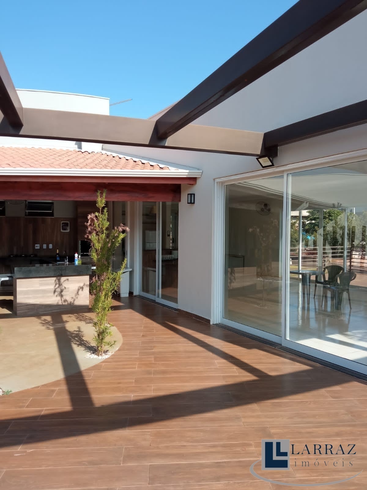 Casa, 3 quartos, 284 m² - Foto 147