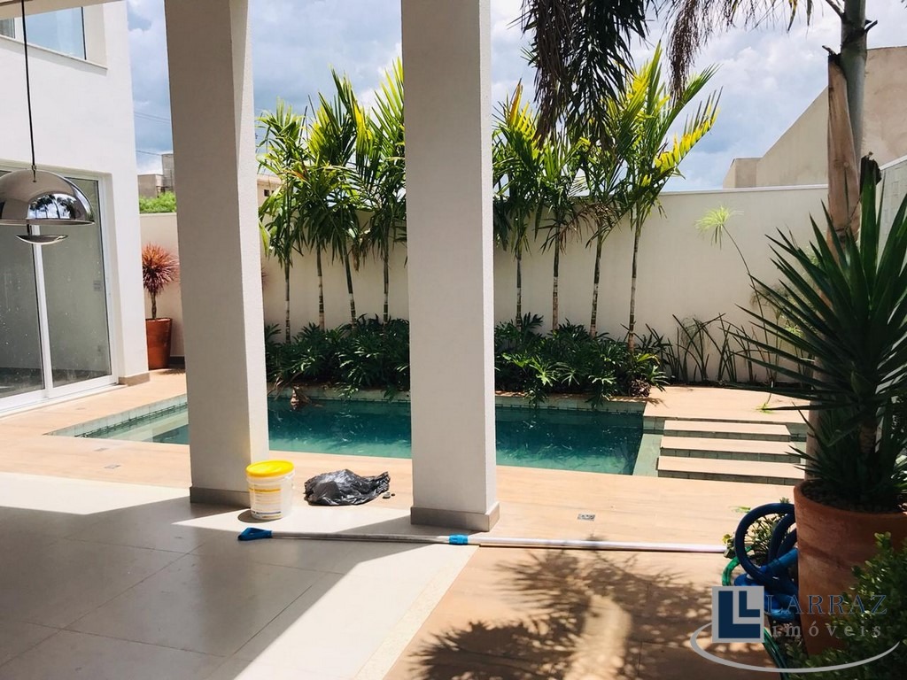 Casa, 3 quartos, 284 m² - Foto 23
