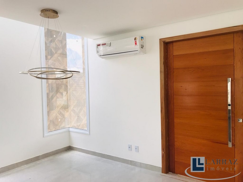 Casa, 3 quartos, 284 m² - Foto 79