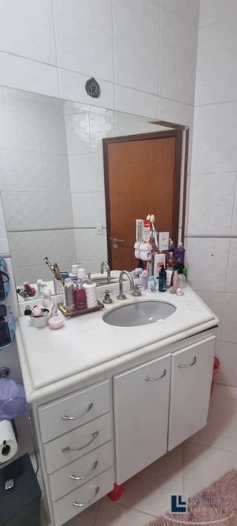 Casa, 4 quartos, 353 m² - Foto 23