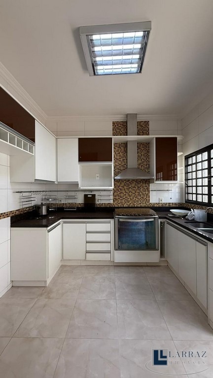 Casa, 3 quartos, 178 m² - Foto 19