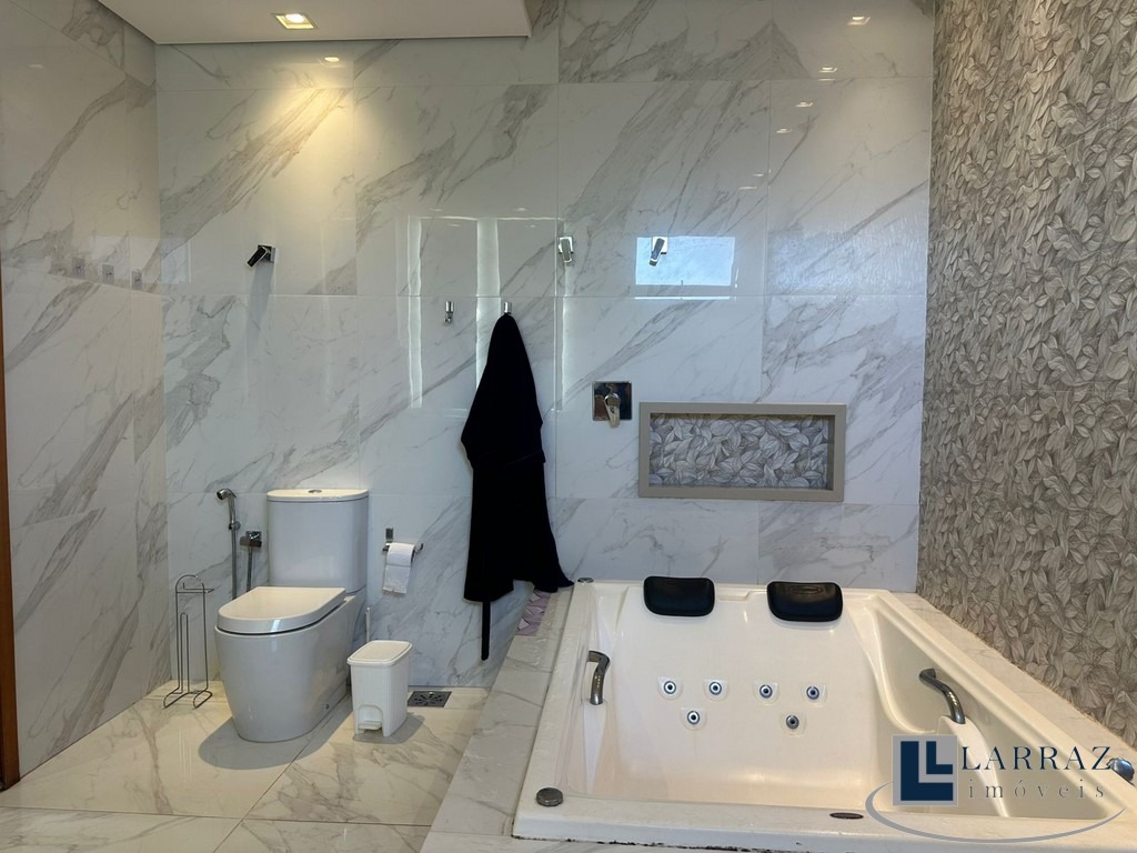 Casa, 3 quartos, 284 m² - Foto 44