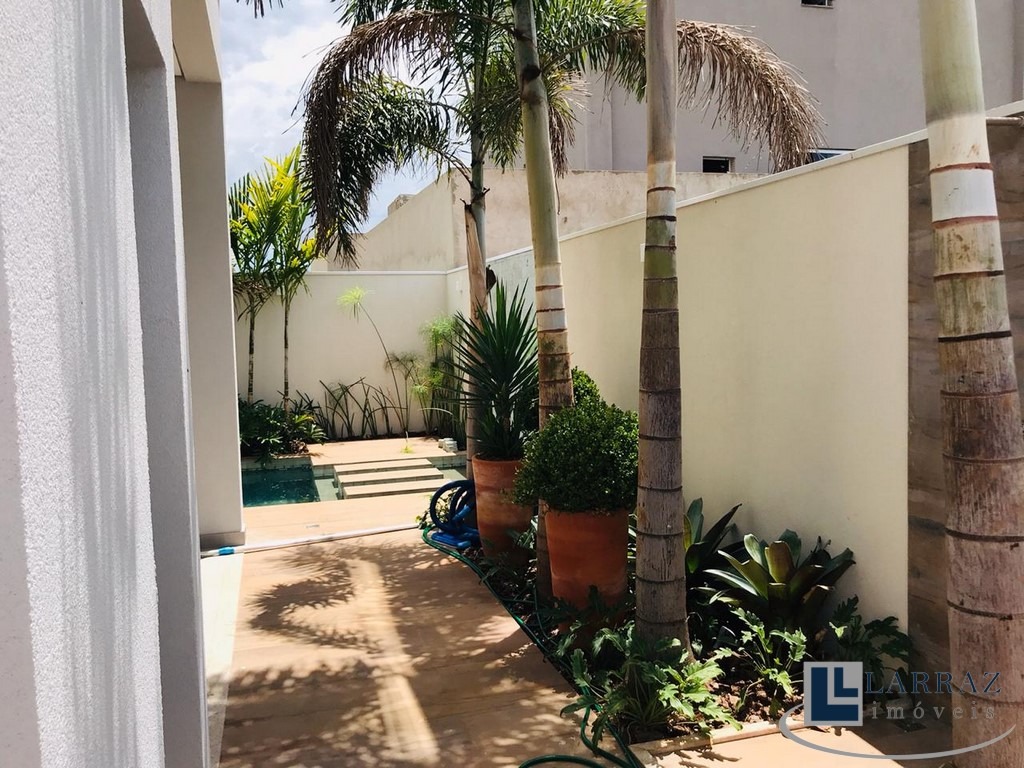 Casa, 3 quartos, 284 m² - Foto 77