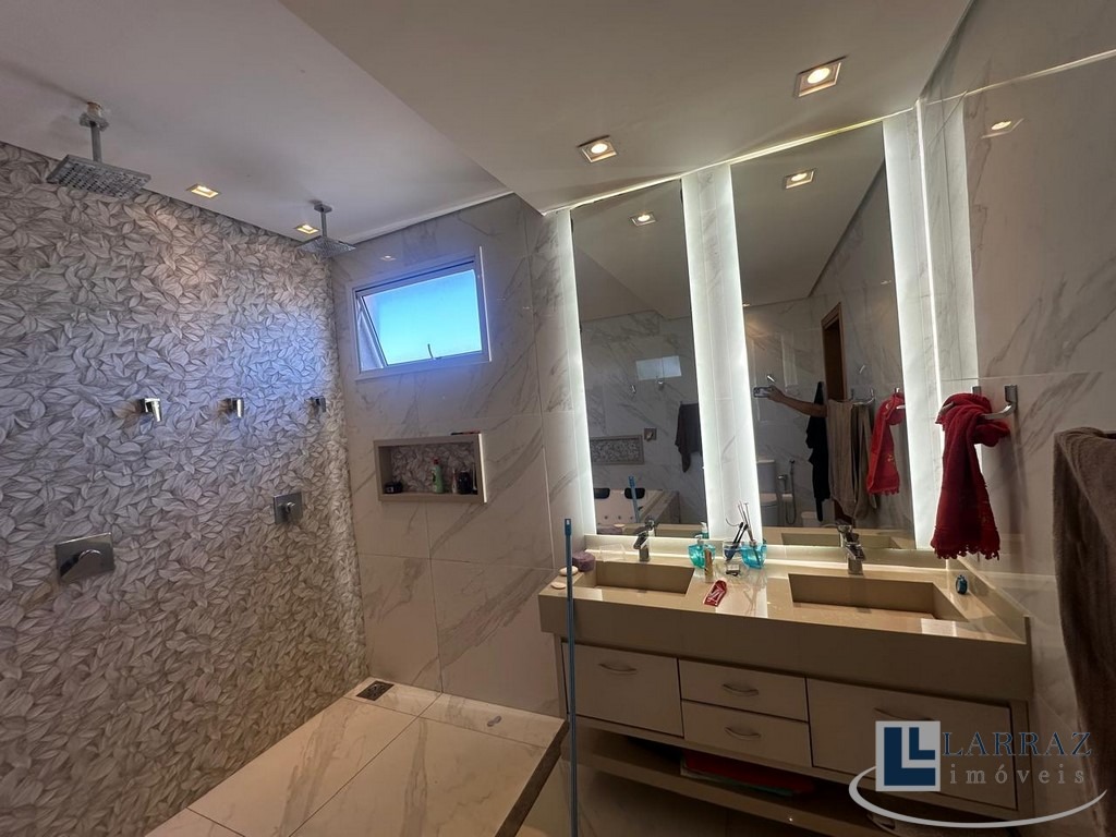 Casa, 3 quartos, 284 m² - Foto 68