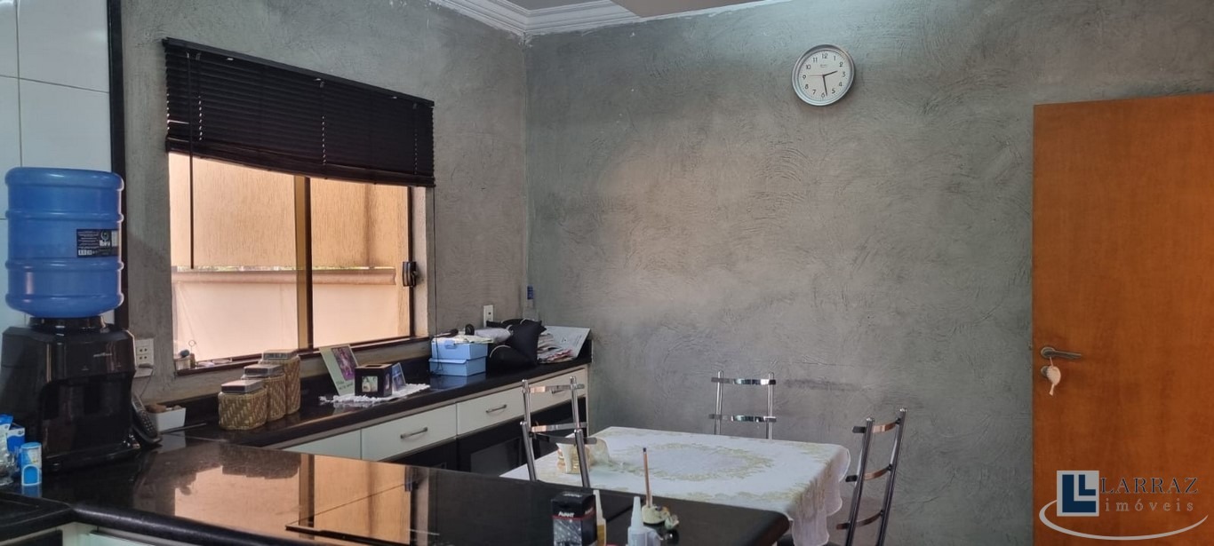Casa, 4 quartos, 353 m² - Foto 14